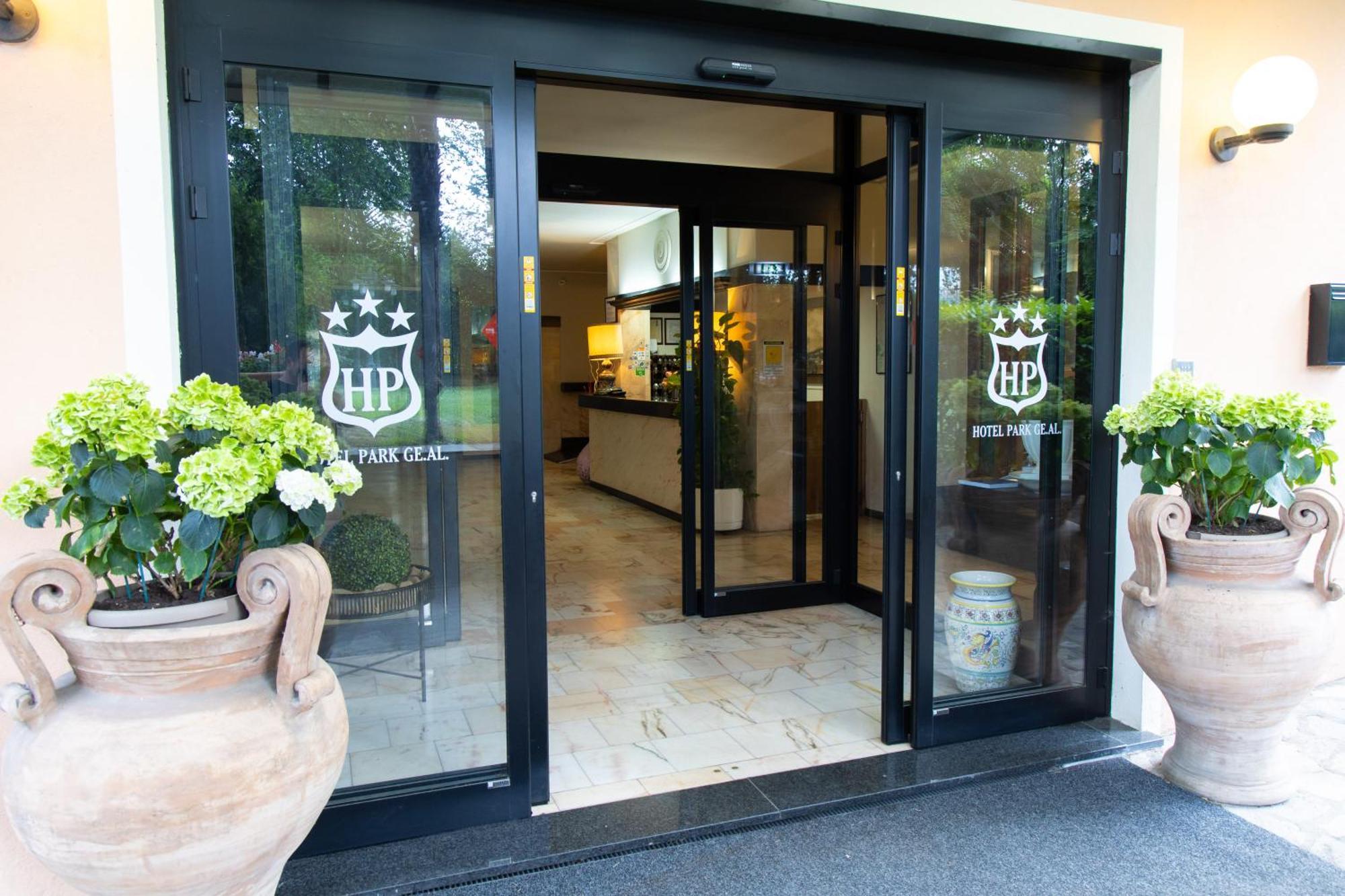 Hotel Park Ge.Al. Città di Castello Exteriör bild